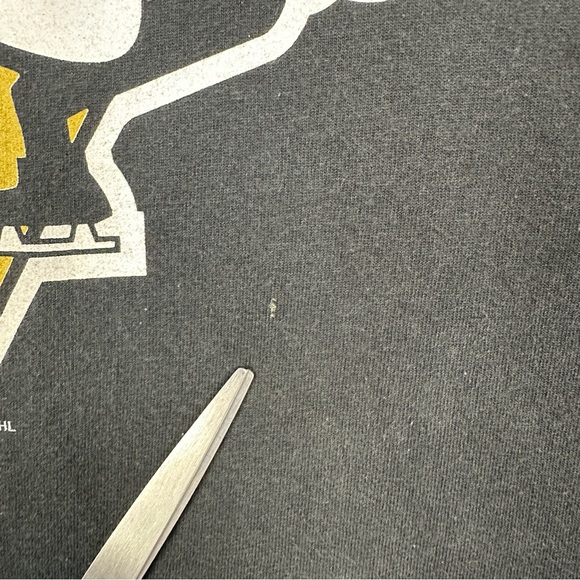 Pittsburgh Graphic T-Shirt 3 Piece Bundle Size Medium and Large - Picture 14 of 15